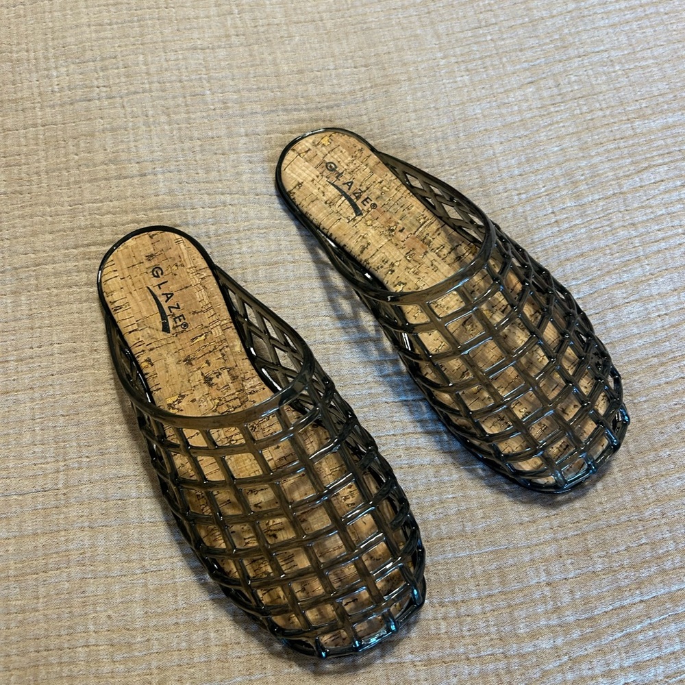 Glaze Candy-2 Black and Clear Jelly Slides Size 7.5 NEW